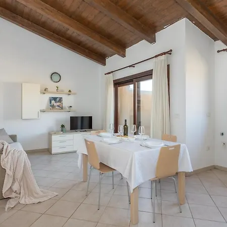 Casa Petra - Relax Among Red Rocks And Pool Appartement