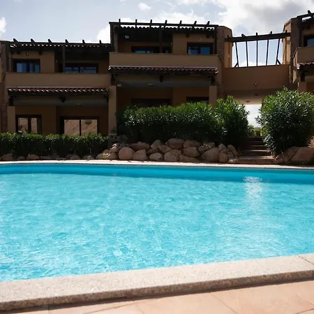 Casa Petra - Relax Among Red Rocks And Pool * Costa Paradiso