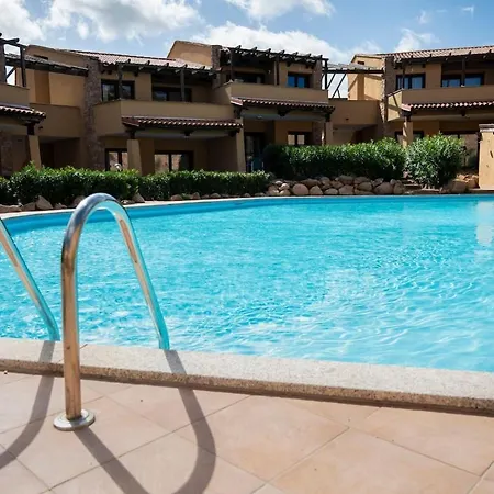 Casa Petra - Relax Among Red Rocks And Pool *